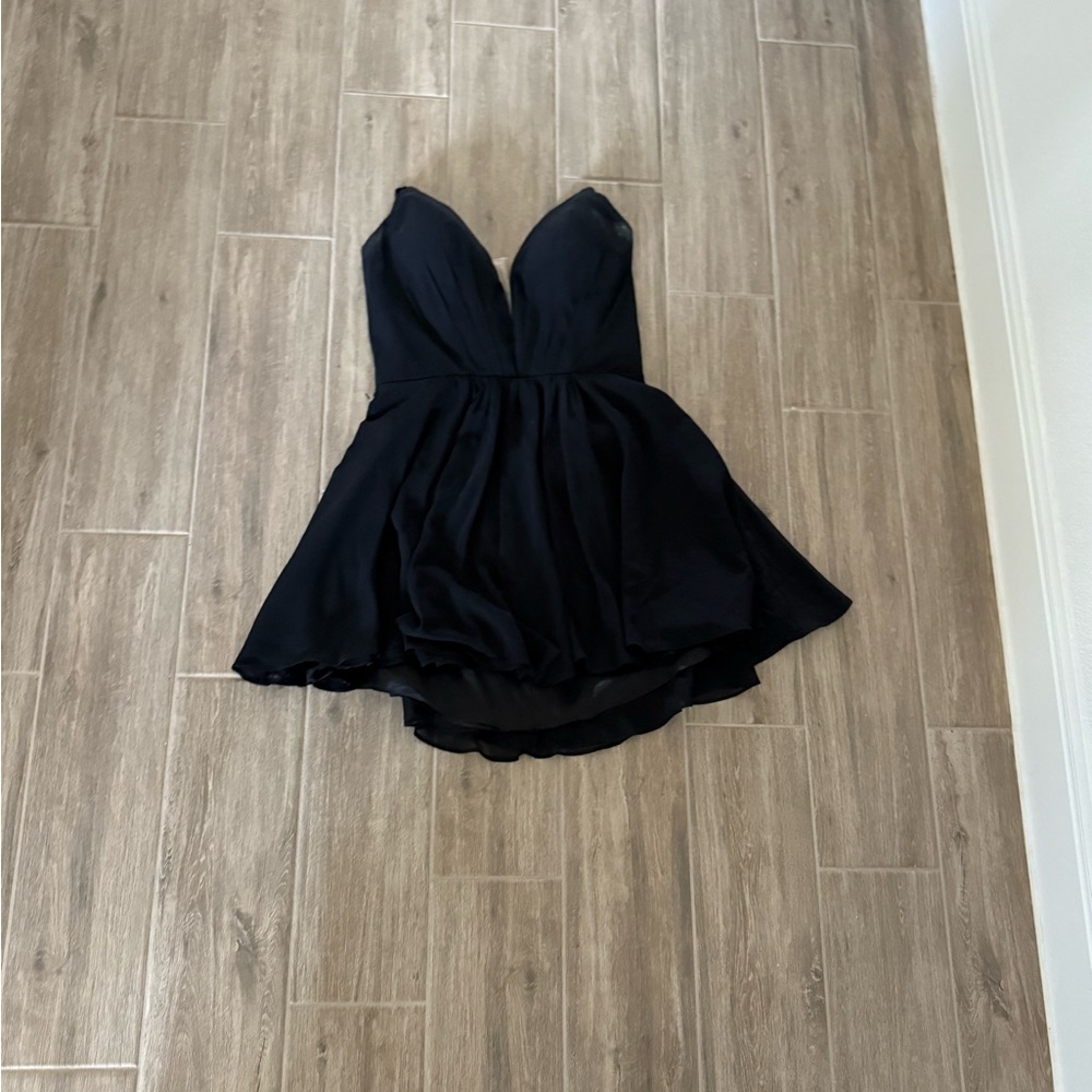 Elegant Black Mini Dress